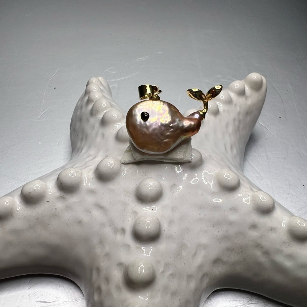 Baroque Freshwater Pearl Whale Pendant